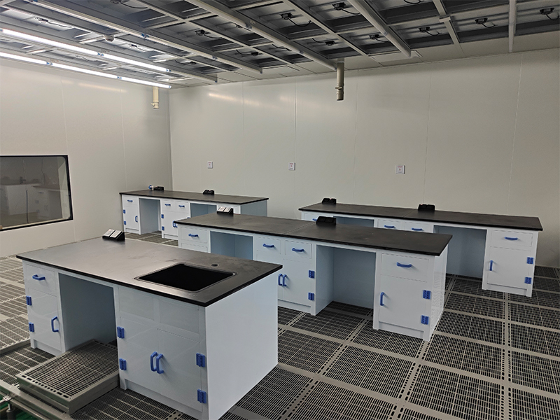 实验室实验台材质升级趋势与创新设计理念