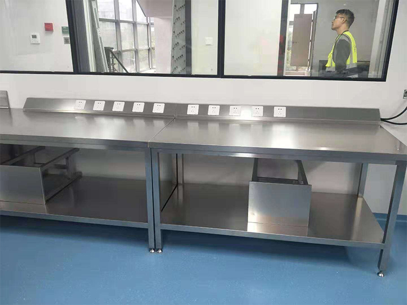 实验室实验台与水电气系统的综合布置方案