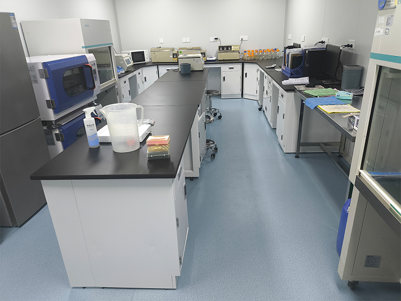 1769755964185134.jpg 全钢实验台厂家